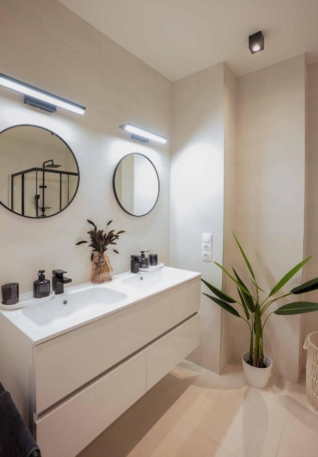 Corvin Avenue Premium Central Apartment Budapest Exterior foto