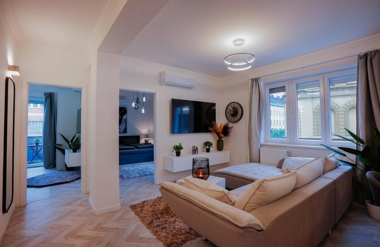 Corvin Avenue Premium Central Apartment Budapest Exterior foto